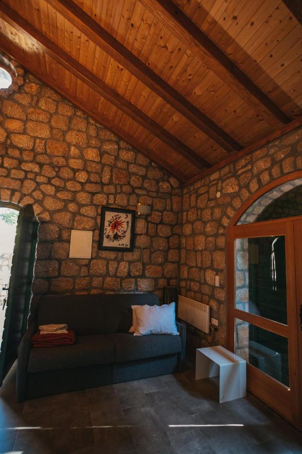 River Huts Zrmanja Обровац Экстерьер фото
